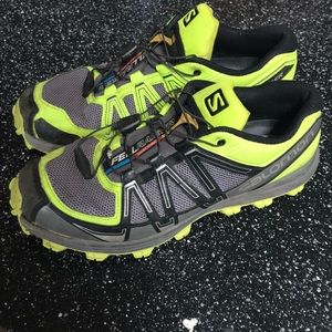 Size 10 Salomons